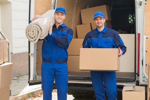 Professional local moving support for household belongings in Longlands