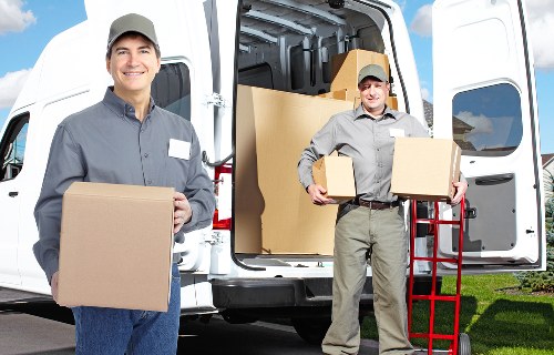 Residential packing support for a Longlands flat move